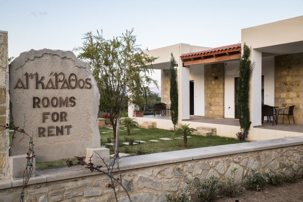 Agarathos Traditional Rooms - Pool - Kaliviani -On The Road To Balos Esterno foto