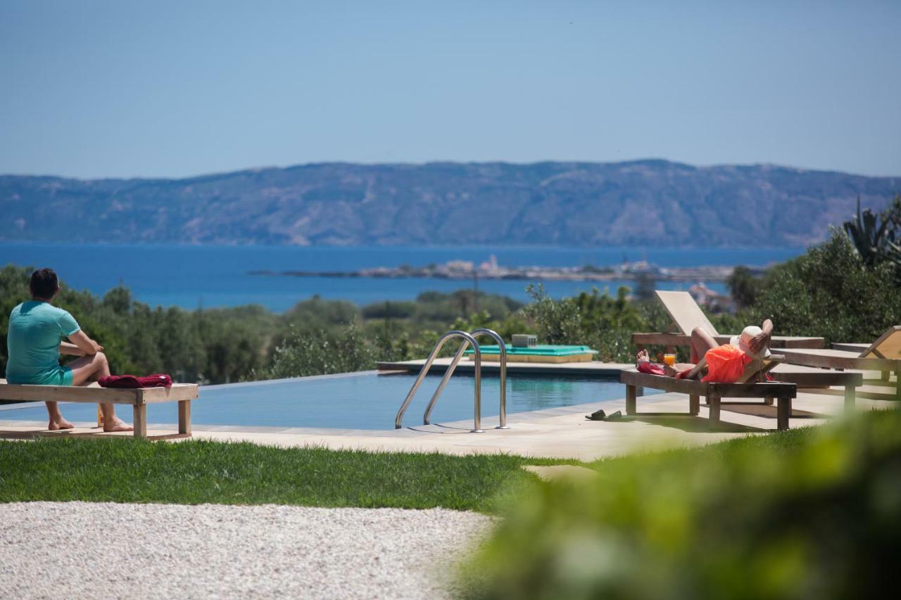 Agarathos Traditional Rooms - Pool - Kaliviani -On The Road To Balos Esterno foto